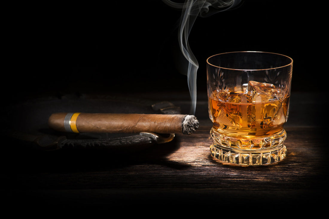 Bourbon Cigar Pairing Guide for Beginners: 7 Foolproof Combos